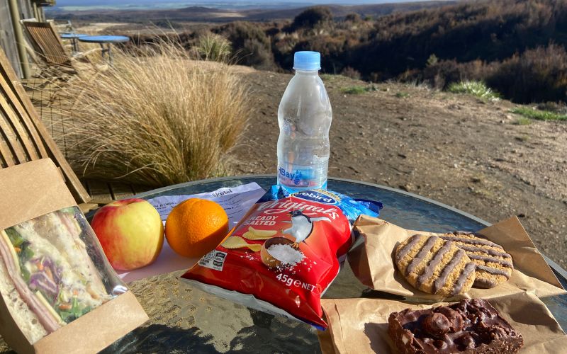 skotel-lunch-on-the-go